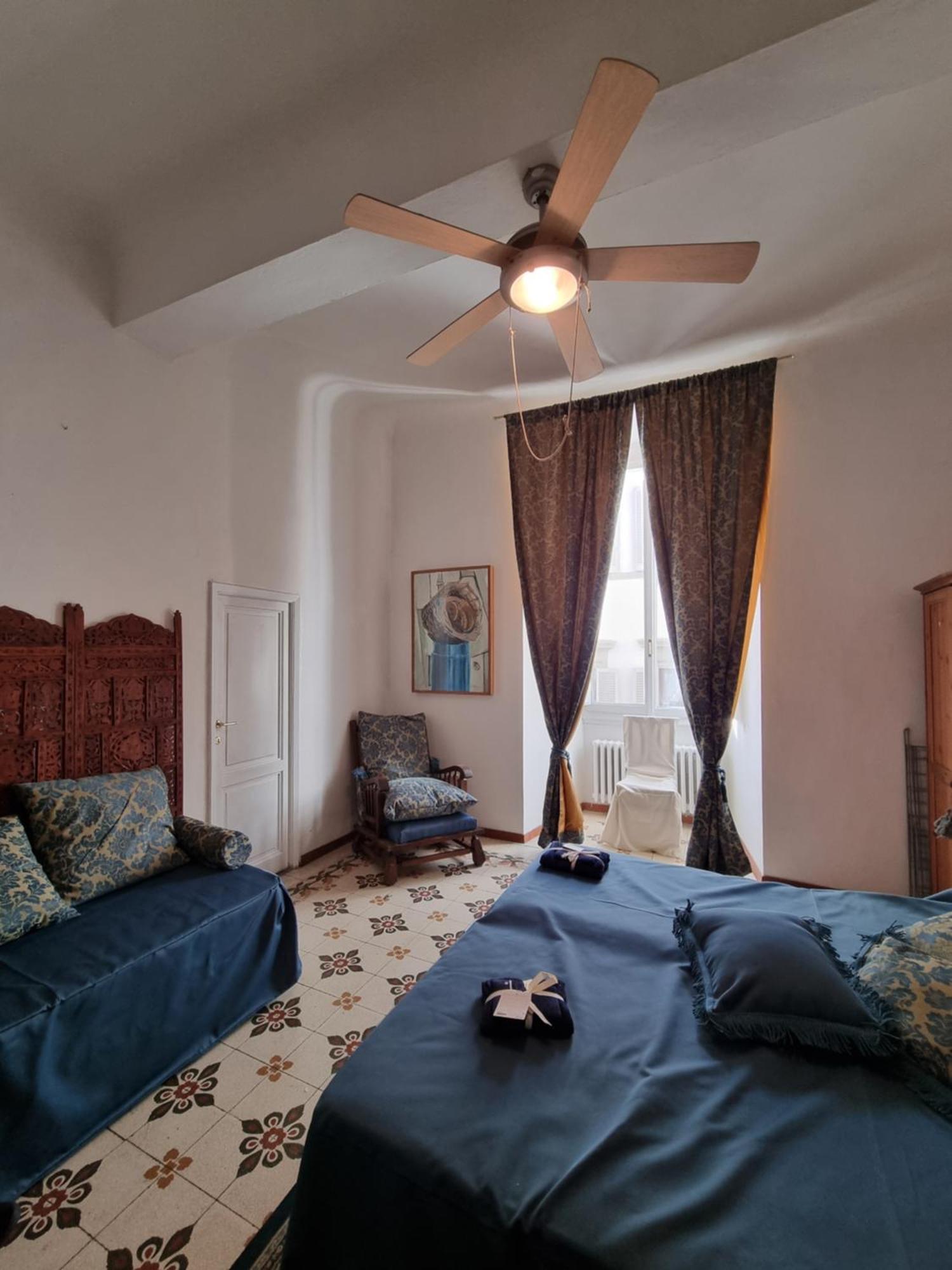 La Sede Dell'Arte Monolocale Studio E Camere In Torre Medievale Vicino A Duomo E Piazza Signoria Firenze Eksteriør bilde