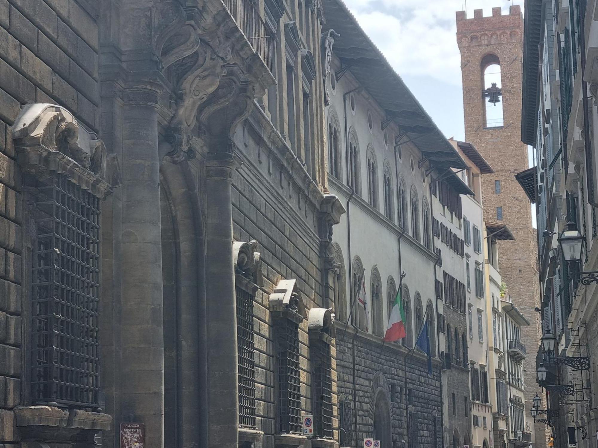 La Sede Dell'Arte Monolocale Studio E Camere In Torre Medievale Vicino A Duomo E Piazza Signoria Firenze Eksteriør bilde