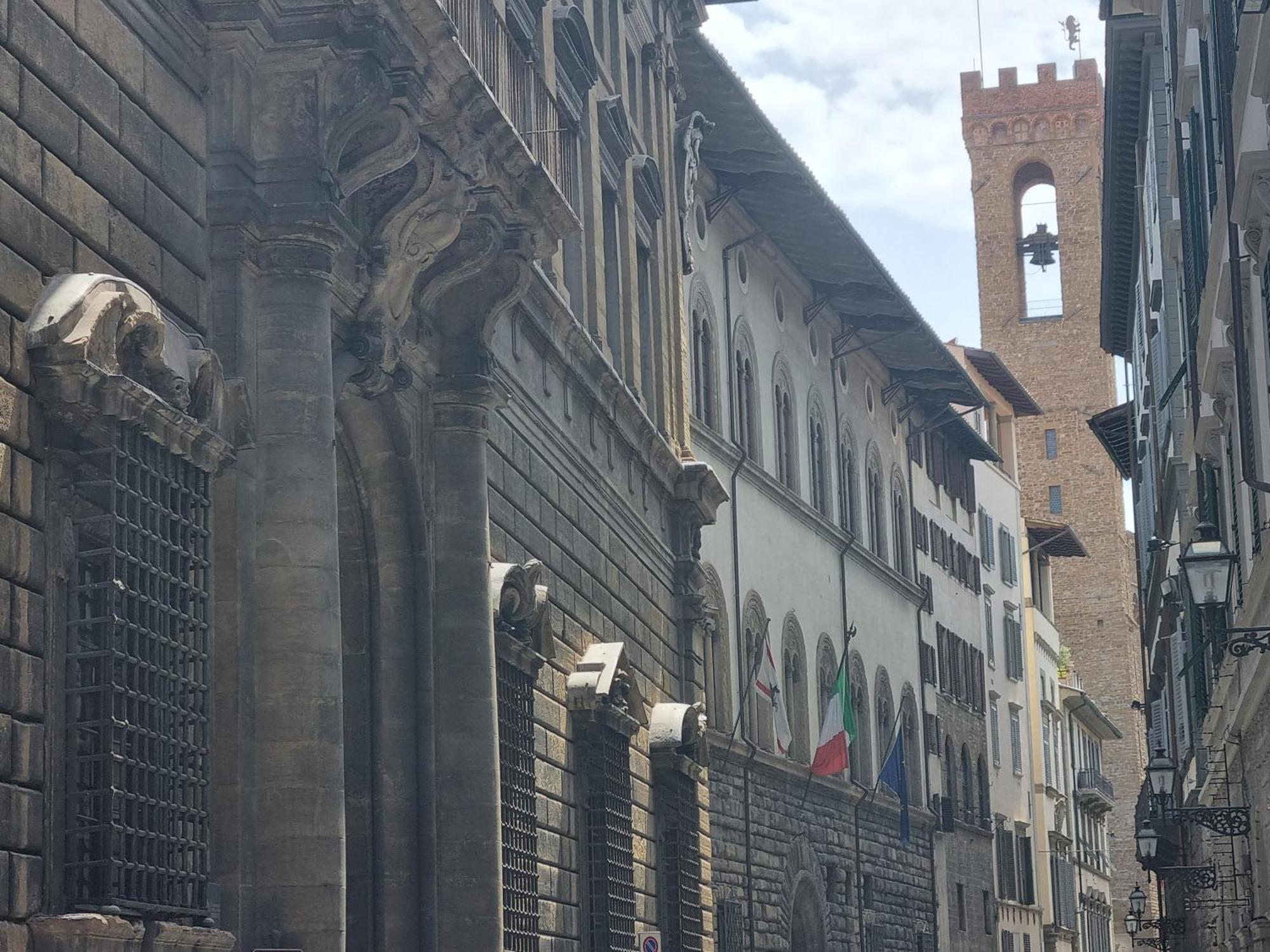 La Sede Dell'Arte Monolocale Studio E Camere In Torre Medievale Vicino A Duomo E Piazza Signoria Firenze Eksteriør bilde